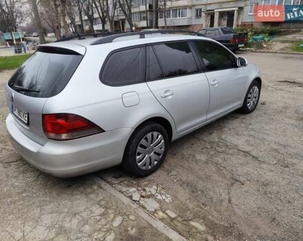 Серый Фольксваген Гольф, объемом двигателя 1.6 л и пробегом 259 тыс. км за 8000 $, фото 10 на Automoto.ua