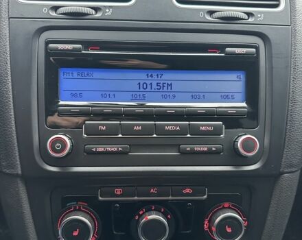 Серый Фольксваген Гольф, объемом двигателя 2.5 л и пробегом 250 тыс. км за 6700 $, фото 5 на Automoto.ua