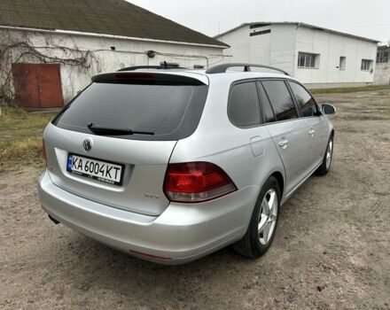 Серый Фольксваген Гольф, объемом двигателя 2.5 л и пробегом 250 тыс. км за 6700 $, фото 12 на Automoto.ua