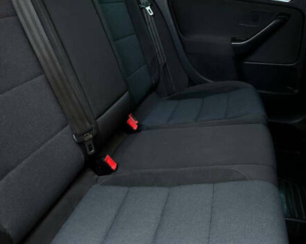 Серый Фольксваген Гольф, объемом двигателя 1.6 л и пробегом 318 тыс. км за 7700 $, фото 10 на Automoto.ua