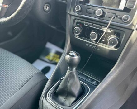 Серый Фольксваген Гольф, объемом двигателя 1.6 л и пробегом 255 тыс. км за 7500 $, фото 14 на Automoto.ua