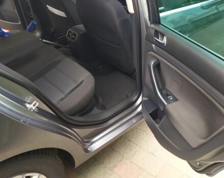 Сірий Фольксваген Гольф, об'ємом двигуна 1.2 л та пробігом 210 тис. км за 6700 $, фото 8 на Automoto.ua