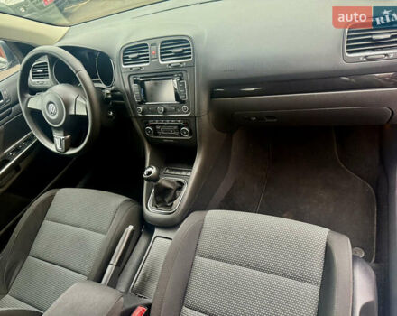 Сірий Фольксваген Гольф, об'ємом двигуна 1.6 л та пробігом 217 тис. км за 7699 $, фото 25 на Automoto.ua