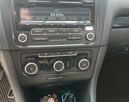 Серый Фольксваген Гольф, объемом двигателя 1.6 л и пробегом 232 тыс. км за 8200 $, фото 29 на Automoto.ua