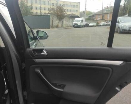 Серый Фольксваген Гольф, объемом двигателя 1.6 л и пробегом 300 тыс. км за 7499 $, фото 14 на Automoto.ua