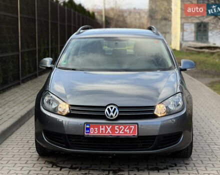 Серый Фольксваген Гольф, объемом двигателя 1.39 л и пробегом 251 тыс. км за 6800 $, фото 4 на Automoto.ua