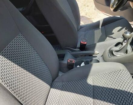 Сірий Фольксваген Гольф, об'ємом двигуна 1.6 л та пробігом 292 тис. км за 7200 $, фото 3 на Automoto.ua