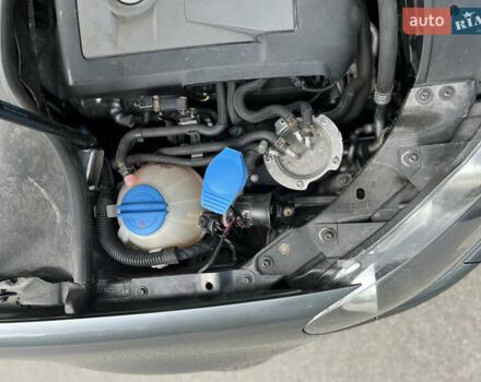 Сірий Фольксваген Гольф, об'ємом двигуна 1.6 л та пробігом 307 тис. км за 8700 $, фото 57 на Automoto.ua