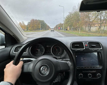 Серый Фольксваген Гольф, объемом двигателя 1.6 л и пробегом 318 тыс. км за 7599 $, фото 12 на Automoto.ua