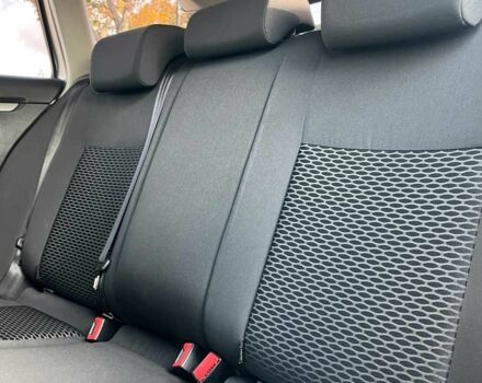 Серый Фольксваген Гольф, объемом двигателя 1.6 л и пробегом 255 тыс. км за 7500 $, фото 21 на Automoto.ua