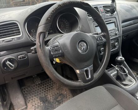 Серый Фольксваген Гольф, объемом двигателя 1.6 л и пробегом 240 тыс. км за 4400 $, фото 4 на Automoto.ua