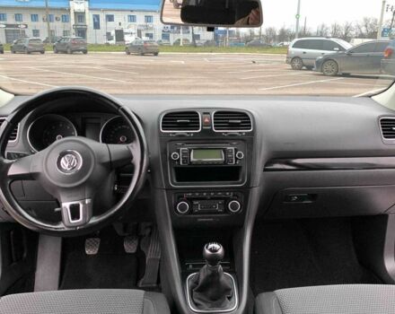 Серый Фольксваген Гольф, объемом двигателя 1.4 л и пробегом 233 тыс. км за 7700 $, фото 18 на Automoto.ua