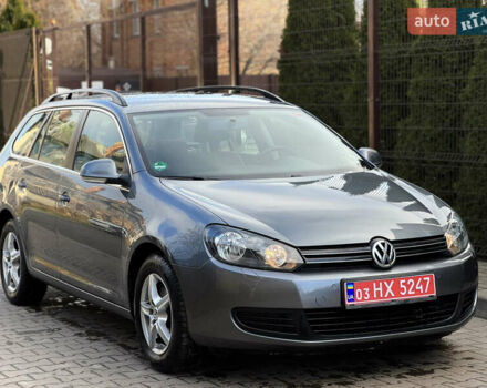 Серый Фольксваген Гольф, объемом двигателя 1.39 л и пробегом 251 тыс. км за 6800 $, фото 5 на Automoto.ua