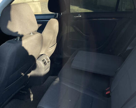 Серый Фольксваген Гольф, объемом двигателя 1.6 л и пробегом 280 тыс. км за 5700 $, фото 10 на Automoto.ua