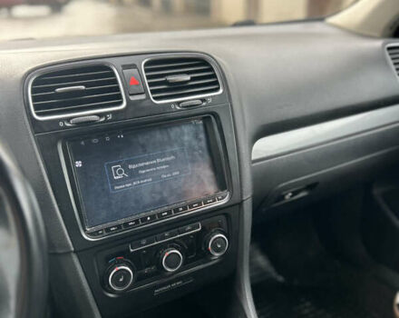 Серый Фольксваген Гольф, объемом двигателя 1.6 л и пробегом 318 тыс. км за 7599 $, фото 14 на Automoto.ua