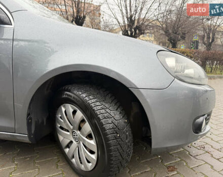 Серый Фольксваген Гольф, объемом двигателя 1.6 л и пробегом 272 тыс. км за 7500 $, фото 11 на Automoto.ua