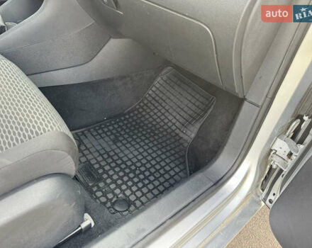 Сірий Фольксваген Гольф, об'ємом двигуна 1.6 л та пробігом 225 тис. км за 8350 $, фото 46 на Automoto.ua