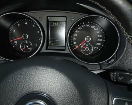 Серый Фольксваген Гольф, объемом двигателя 1.2 л и пробегом 210 тыс. км за 6700 $, фото 1 на Automoto.ua