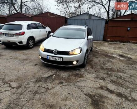 Серый Фольксваген Гольф, объемом двигателя 1.6 л и пробегом 259 тыс. км за 8000 $, фото 1 на Automoto.ua