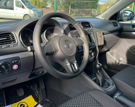 Серый Фольксваген Гольф, объемом двигателя 1.6 л и пробегом 255 тыс. км за 7500 $, фото 7 на Automoto.ua