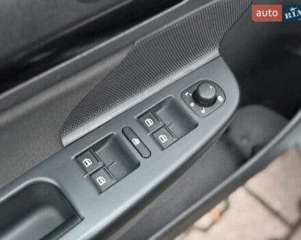 Серый Фольксваген Гольф, объемом двигателя 1.6 л и пробегом 248 тыс. км за 8099 $, фото 40 на Automoto.ua