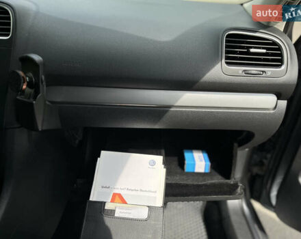 Сірий Фольксваген Гольф, об'ємом двигуна 1.6 л та пробігом 307 тис. км за 8700 $, фото 35 на Automoto.ua