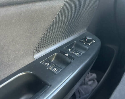 Серый Фольксваген Гольф, объемом двигателя 1.6 л и пробегом 318 тыс. км за 7599 $, фото 22 на Automoto.ua