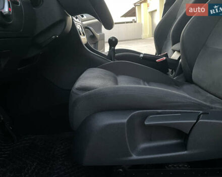 Серый Фольксваген Гольф, объемом двигателя 2 л и пробегом 221 тыс. км за 8699 $, фото 95 на Automoto.ua