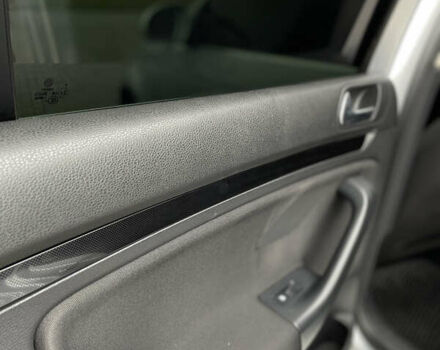 Серый Фольксваген Гольф, объемом двигателя 1.6 л и пробегом 280 тыс. км за 6000 $, фото 12 на Automoto.ua