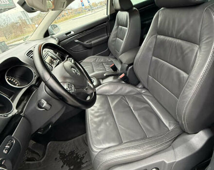 Серый Фольксваген Гольф, объемом двигателя 1.4 л и пробегом 196 тыс. км за 7800 $, фото 60 на Automoto.ua