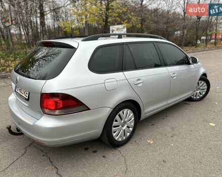 Серый Фольксваген Гольф, объемом двигателя 1.6 л и пробегом 230 тыс. км за 7300 $, фото 32 на Automoto.ua