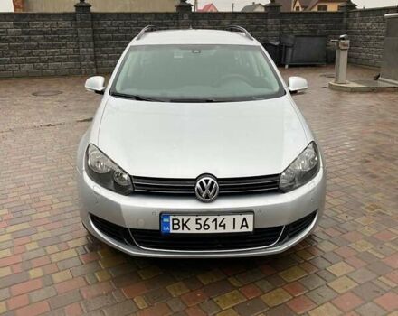 Серый Фольксваген Гольф, объемом двигателя 1.6 л и пробегом 221 тыс. км за 7000 $, фото 1 на Automoto.ua