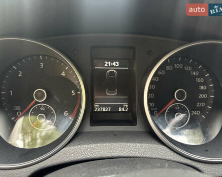 Серый Фольксваген Гольф, объемом двигателя 1.6 л и пробегом 235 тыс. км за 7750 $, фото 11 на Automoto.ua