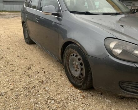 Серый Фольксваген Гольф, объемом двигателя 1.6 л и пробегом 240 тыс. км за 4400 $, фото 2 на Automoto.ua