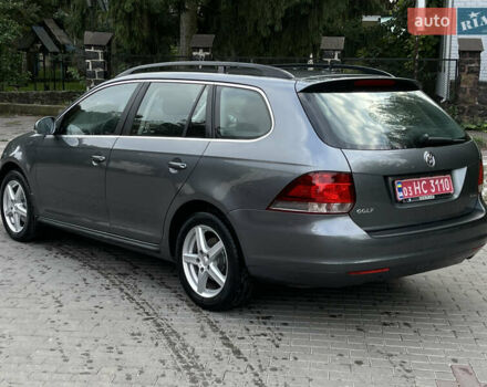 Серый Фольксваген Гольф, объемом двигателя 1.6 л и пробегом 256 тыс. км за 7950 $, фото 4 на Automoto.ua
