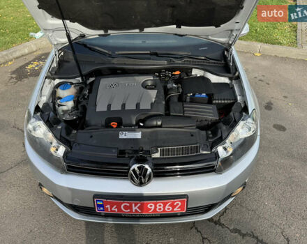 Сірий Фольксваген Гольф, об'ємом двигуна 1.6 л та пробігом 225 тис. км за 8350 $, фото 66 на Automoto.ua