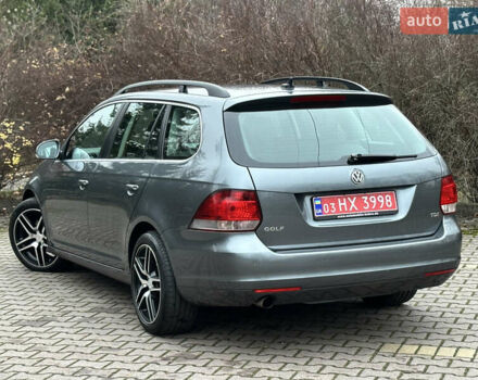 Серый Фольксваген Гольф, объемом двигателя 1.6 л и пробегом 248 тыс. км за 8099 $, фото 7 на Automoto.ua