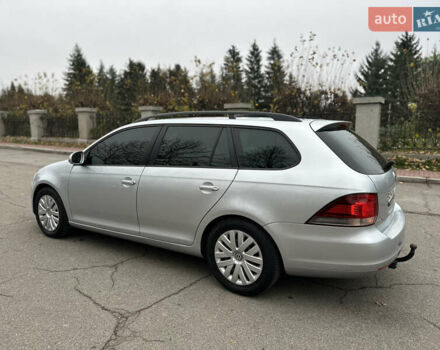 Серый Фольксваген Гольф, объемом двигателя 1.6 л и пробегом 230 тыс. км за 7300 $, фото 17 на Automoto.ua