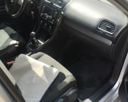 Серый Фольксваген Гольф, объемом двигателя 1.6 л и пробегом 247 тыс. км за 7000 $, фото 8 на Automoto.ua