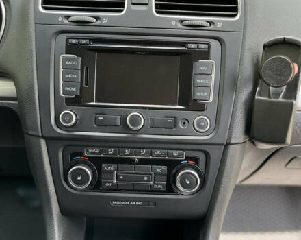 Сірий Фольксваген Гольф, об'ємом двигуна 1.6 л та пробігом 307 тис. км за 8700 $, фото 38 на Automoto.ua