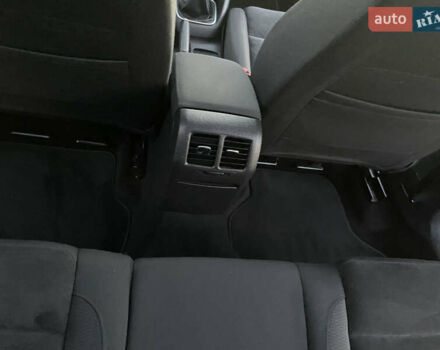 Серый Фольксваген Гольф, объемом двигателя 2 л и пробегом 221 тыс. км за 8699 $, фото 91 на Automoto.ua