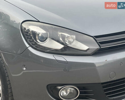 Серый Фольксваген Гольф, объемом двигателя 1.4 л и пробегом 202 тыс. км за 8799 $, фото 16 на Automoto.ua