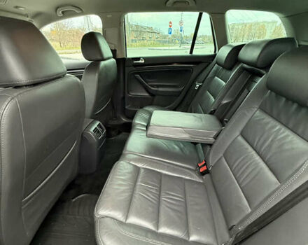 Серый Фольксваген Гольф, объемом двигателя 1.4 л и пробегом 196 тыс. км за 7800 $, фото 3 на Automoto.ua