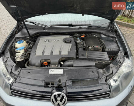 Серый Фольксваген Гольф, объемом двигателя 1.6 л и пробегом 272 тыс. км за 7500 $, фото 22 на Automoto.ua