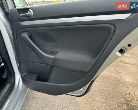 Сірий Фольксваген Гольф, об'ємом двигуна 1.6 л та пробігом 225 тис. км за 8350 $, фото 29 на Automoto.ua