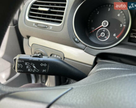 Сірий Фольксваген Гольф, об'ємом двигуна 1.6 л та пробігом 307 тис. км за 8700 $, фото 12 на Automoto.ua