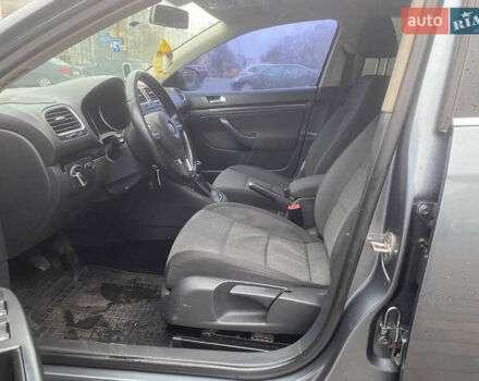 Серый Фольксваген Гольф, объемом двигателя 1.39 л и пробегом 243 тыс. км за 7799 $, фото 40 на Automoto.ua