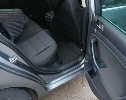 Серый Фольксваген Гольф, объемом двигателя 1.2 л и пробегом 210 тыс. км за 6700 $, фото 10 на Automoto.ua