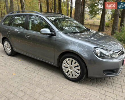 Серый Фольксваген Гольф, объемом двигателя 1.6 л и пробегом 235 тыс. км за 7750 $, фото 2 на Automoto.ua