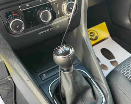 Серый Фольксваген Гольф, объемом двигателя 1.6 л и пробегом 255 тыс. км за 7500 $, фото 13 на Automoto.ua